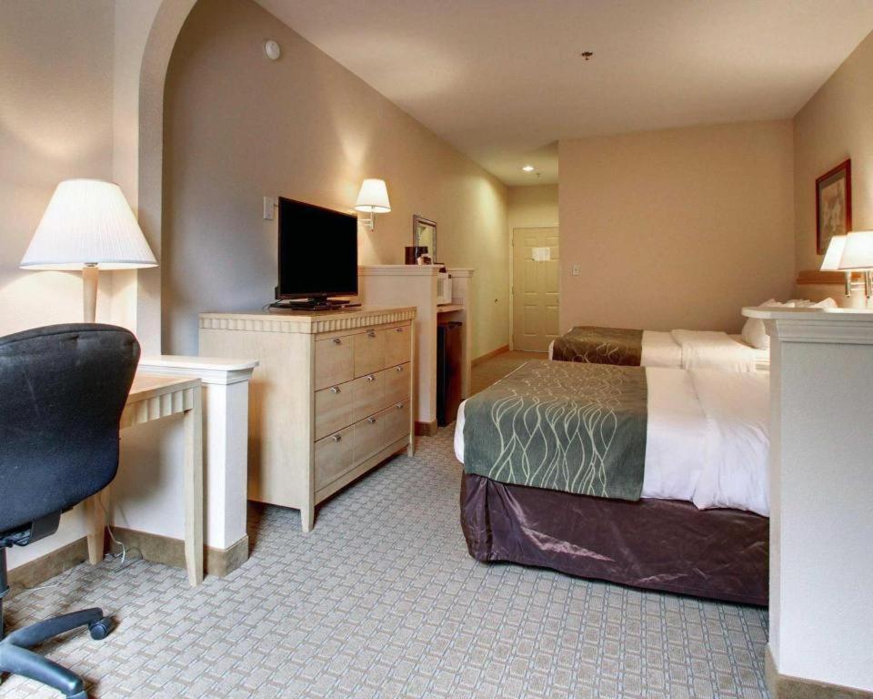 Hotel Baymont By Wyndham Laurel Exteriér fotografie