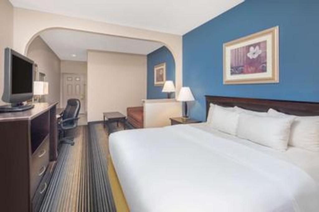 Hotel Baymont By Wyndham Laurel Exteriér fotografie