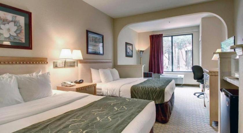 Hotel Baymont By Wyndham Laurel Exteriér fotografie