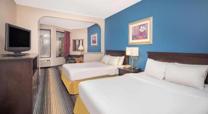 Hotel Baymont By Wyndham Laurel Exteriér fotografie